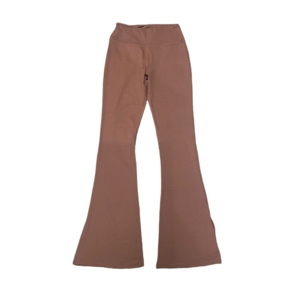 Wilo The Label Women’s Stretchy Buttery Soft Flared Bell Workout Leggings Sz L - Picture 1 of 4